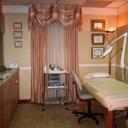 AMK Electrolysis - Treatment Room at AMK Electrolysis