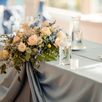 Lola’s Flowers - Head table flowers. - Florists Near Me Lola’s Flowers - Head table flowers. - Florists Near Me