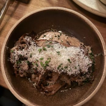 Verse - Mushroom linguini - Seafood Near Me - Toluca Lake, California