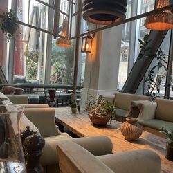 Rail House Cafe - Adorable decor