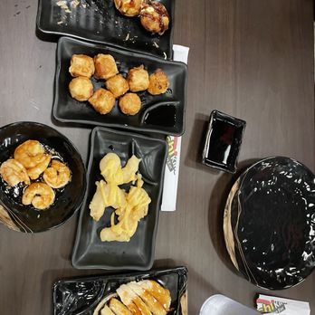Sushi Kingdom - Appetizers ordered:   Takoyaki  Shumai * 2  Creamy shrimp  Chicken teriyaki  Hibachi shrimp - Sushi Bars Near Me - Glen Allen, Virginia