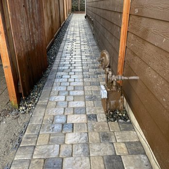2Bellas Landscaping Services - Paver Walkway - Landscape Architects or Designers Near Me 2Bellas Landscaping Services - Paver Walkway - Landscape Architects or Designers Near Me