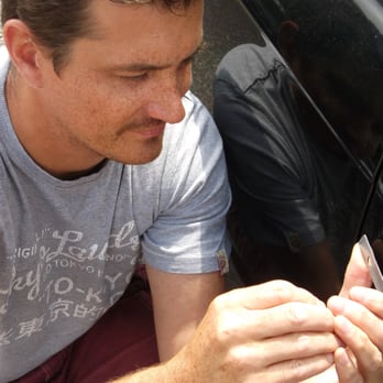 Arrow Locksmiths - opening a Audi A3 - Keys & Locksmiths Near Me - London, XGL Arrow Locksmiths - opening a Audi A3 - Keys & Locksmiths Near Me - London, XGL