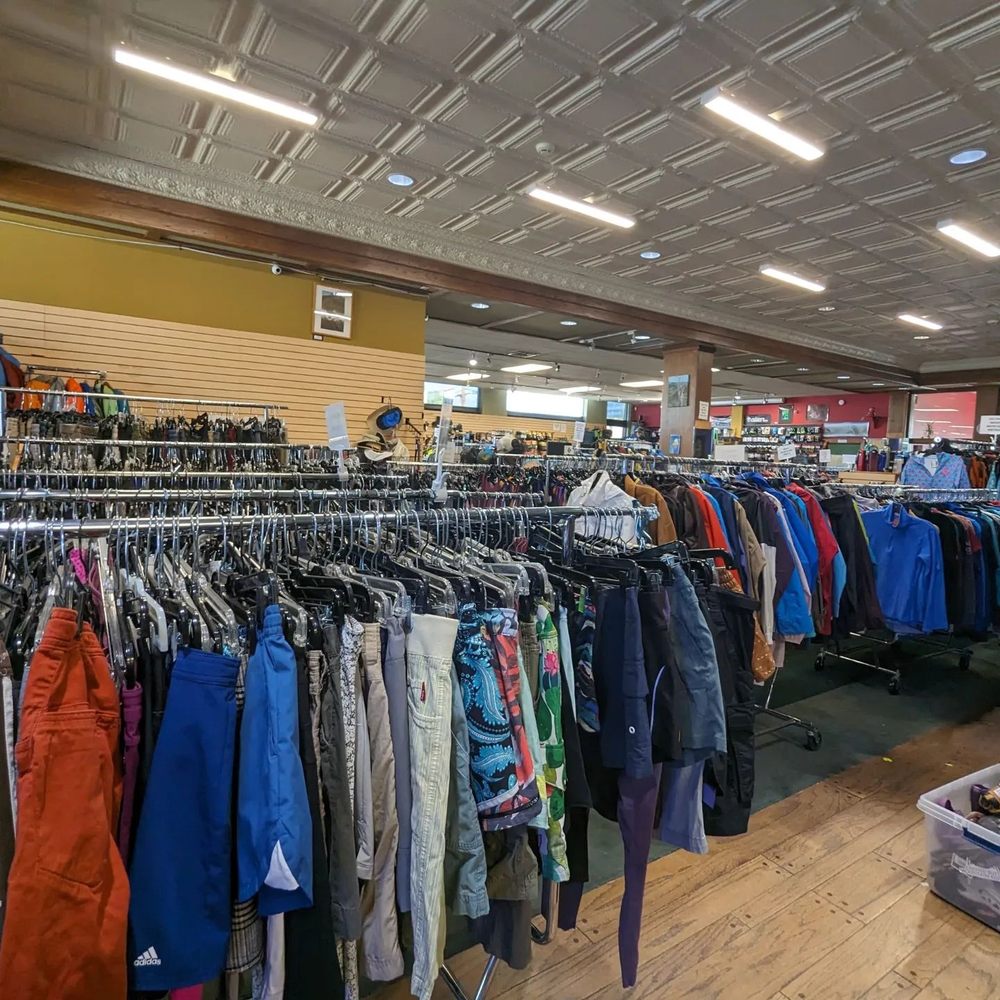 Mammoth Gear Exchange - So. Much. gear! - Outdoor Gear Near Me - Bishop, California Mammoth Gear Exchange - So. Much. gear! - Outdoor Gear Near Me - Bishop, California