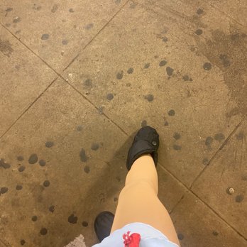 Wild Heart Performing Arts Studio - Even in subway stations I feel so fabulous lol! I'm wearing some warmup shoes my good friend and classmate gave me  #onpointe - Dance Studios Near Me - Queens, New York
