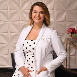 Glamour Plastic Surgery & Med Spa