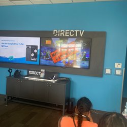 AT&T Store - Inside the store