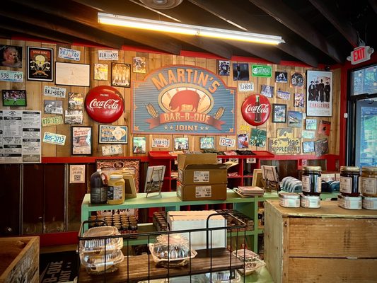 Martin's Bar-B-Que Joint by null