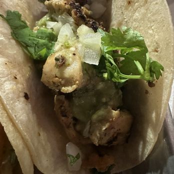 Bartaco - Chicken taco - Tacos Near Me - Aventura, Florida Bartaco - Chicken taco - Tacos Near Me - Aventura, Florida