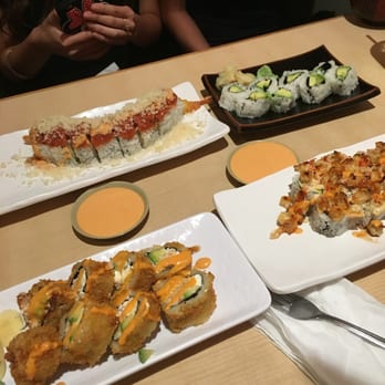 Pho & Roll - Vietnamese Near Me - Whittier, California Pho & Roll - Vietnamese Near Me - Whittier, California