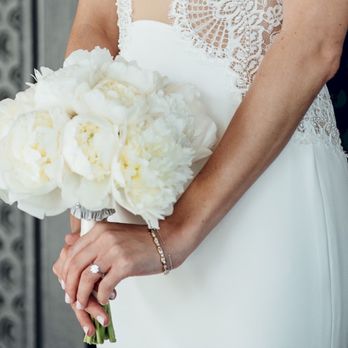 Mandy Scott Events - Perfect White Peonies Bouquet - Party & Event Planning Near Me Mandy Scott Events - Perfect White Peonies Bouquet - Party & Event Planning Near Me