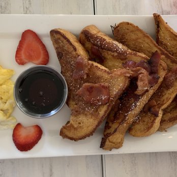 Cielito Cafe - El cajeta toast - Breakfast & Brunch Near Me - Houston, Texas Cielito Cafe - El cajeta toast - Breakfast & Brunch Near Me - Houston, Texas