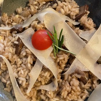 Restaurante Duque - Mushroom risotto had plenty of mushrooms & risotto was not mushy - just firm enough. Parmesan added a little salt. Lovely dish! - Portuguese Near Me - Lisbon, 11 Restaurante Duque - Mushroom risotto had plenty of mushrooms & risotto was not mushy - just firm enough. Parmesan added a little salt. Lovely dish! - Portuguese Near Me - Lisbon, 11