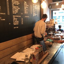 Bellboi - Small coffee bar, great service.