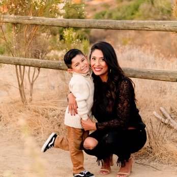 Charming Colour Photography - Session Photography Near Me