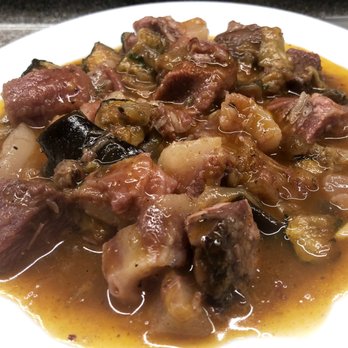 Pinotxo Bar - Beef Cheek - Pinotxo Bar - Spanish Near Me - Barcelona, B Pinotxo Bar - Beef Cheek - Pinotxo Bar - Spanish Near Me - Barcelona, B