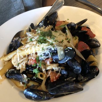 The Hook - Mussel Mediterranean - Seafood Near Me - Edmonds, Washington