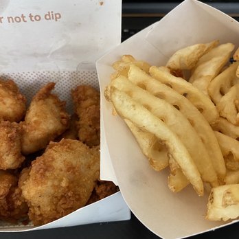 Chick-fil-A - Yummy 8 count nugget combo! - Fast Food Near Me - Los Angeles, California Chick-fil-A - Yummy 8 count nugget combo! - Fast Food Near Me - Los Angeles, California