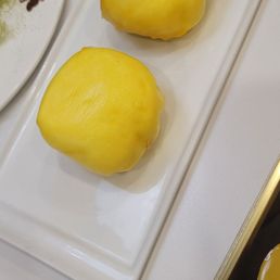 Mango Pancake (2 Pcs) / 芒果班戟