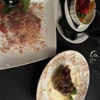 Vernon's Speakeasy - 3 desserts. - Steakhouses Near Me - Los Ranchos, New Mexico