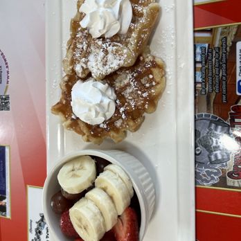 Trendy's - Pearl waffles with fresh fruit - Breakfast & Brunch Near Me - Redding, California Trendy's - Pearl waffles with fresh fruit - Breakfast & Brunch Near Me - Redding, California