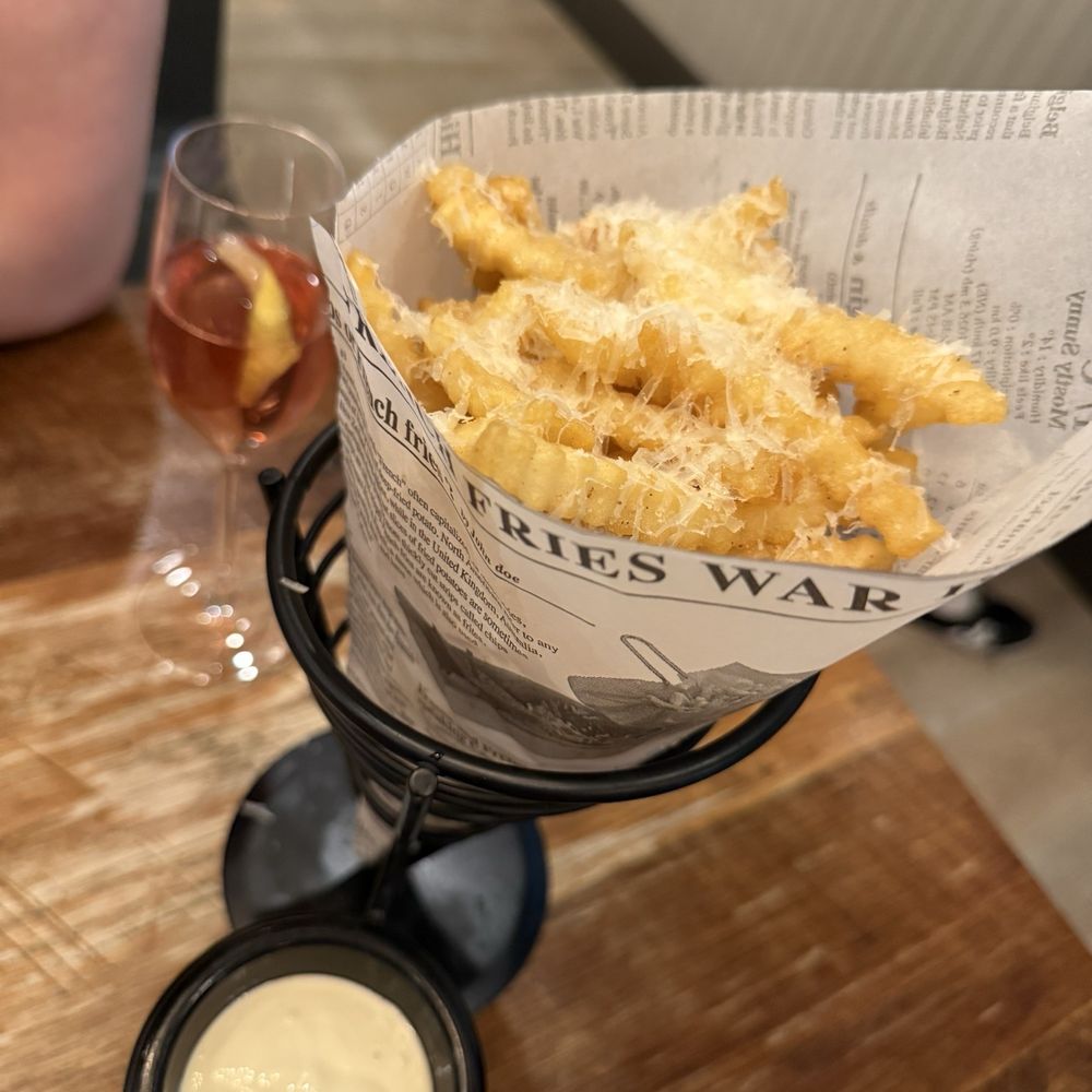 Enza - Truffle Fries - Pizza Near Me - Wyndmoor, Pennsylvania