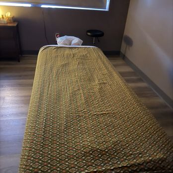 Thai Wellness Massage - massage room - Massage Near Me - Somerville, Massachusetts Thai Wellness Massage - massage room - Massage Near Me - Somerville, Massachusetts