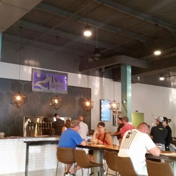 2Toms Brewing - Breweries Near Me - Fort Wayne, Indiana