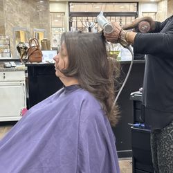 O C Hair & Nail Studio