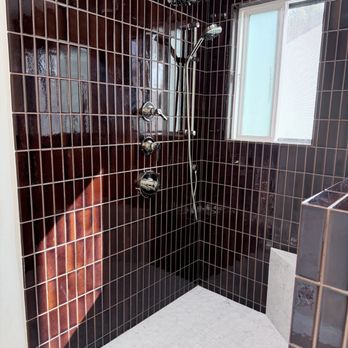 Arterra Design & Build - Primary bathroom reno - handmade tiles - General Contractors Near Me - Los Angeles, California Arterra Design & Build - Primary bathroom reno - handmade tiles - General Contractors Near Me - Los Angeles, California