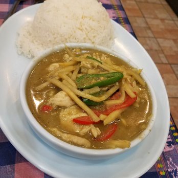 Ontar Thai Restaurant - Green Curry Chicken - Thai Near Me - Ontario, California Ontar Thai Restaurant - Green Curry Chicken - Thai Near Me - Ontario, California