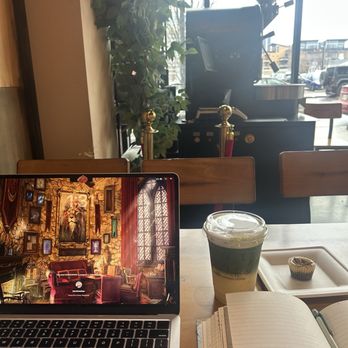 Qahwah House - Mango matcha - Coffee & Tea Near Me - Columbus, Ohio Qahwah House - Mango matcha - Coffee & Tea Near Me - Columbus, Ohio