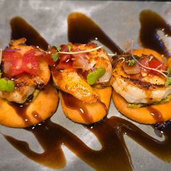 Talbot's Taproom & Terrace - Naan bombs