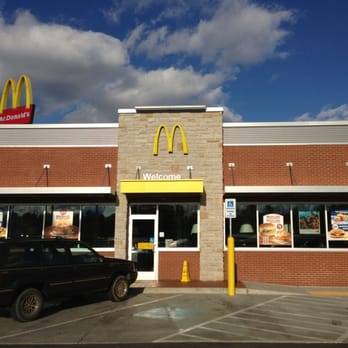 McDonald's - a car parked in front of a mcdonald's - Fast Food Near Me - Hillsville, Virginia McDonald's - a car parked in front of a mcdonald's - Fast Food Near Me - Hillsville, Virginia