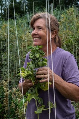 Kahlo & Loyal by null