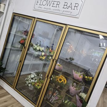 Lovin Florist - Florists Near Me - Lawrenceville, Georgia