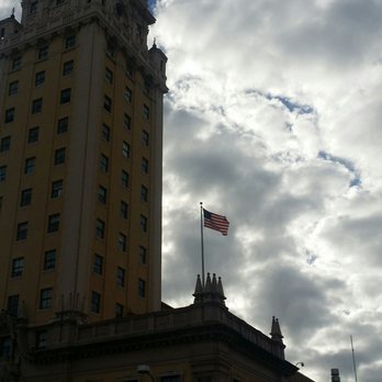 Big Bus Tours - Freedom Tower now an Art museum. In 1960s, originally the location to document & process cuban refugees who escaped Fidel Castro's regime. - Bus Tours Near Me - Miami, Florida