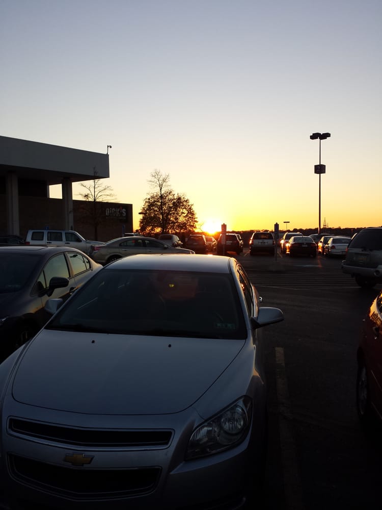 SEPHORA Updated July 2024 500 Monroeville Mall, Monroeville