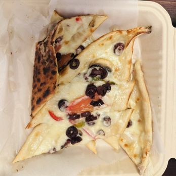 Hummus Mediterranean Kitchen - Vegetarian Pide - Mediterranean Near Me - Mountain View, California Hummus Mediterranean Kitchen - Vegetarian Pide - Mediterranean Near Me - Mountain View, California