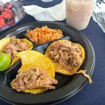 El Farolito Jr - Carnitas delicious tacos with fresh aguas fescas horchata, Jamaica - Mexican Near Me - Anaheim, California