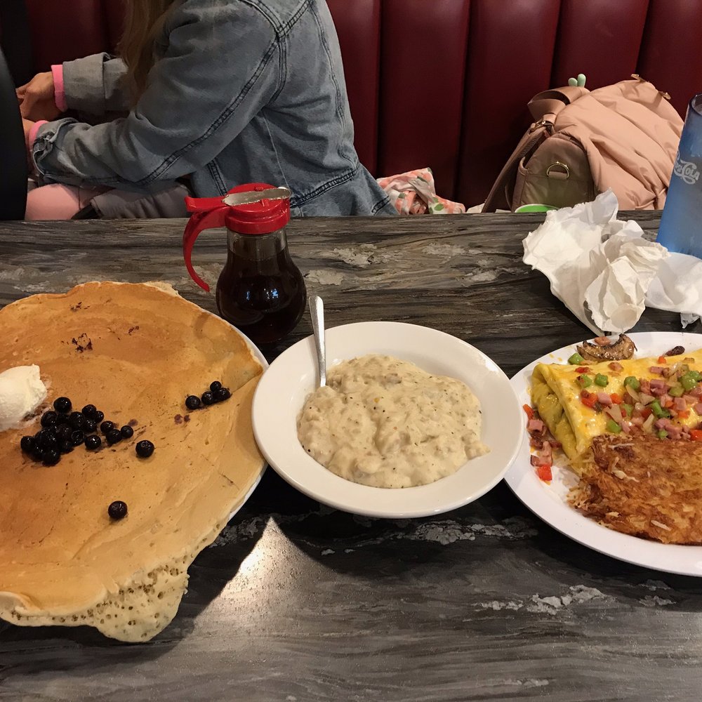 Billy Gail's - 5 egg omelet, biscuit and gravy, and one giant blueberry pancake. - American Near Me - Branson, Missouri Billy Gail's - 5 egg omelet, biscuit and gravy, and one giant blueberry pancake. - American Near Me - Branson, Missouri