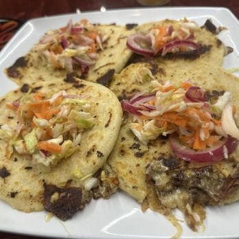 Sabor Latino - Pupusas - Salvadoran Near Me - Murfreesboro, Tennessee