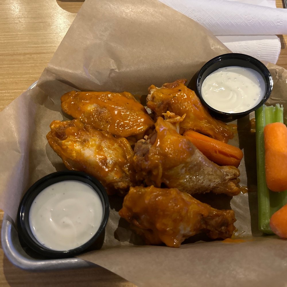 Buffalo Wild Wings - Ordered 6 hot 5. - Sports Bars Near Me - Fort Collins, Colorado Buffalo Wild Wings - Ordered 6 hot 5. - Sports Bars Near Me - Fort Collins, Colorado