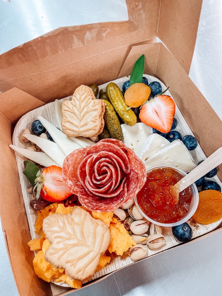 CHARCUTERALLIE Updated May 2024 10 Photos 6628A Delmonico Dr