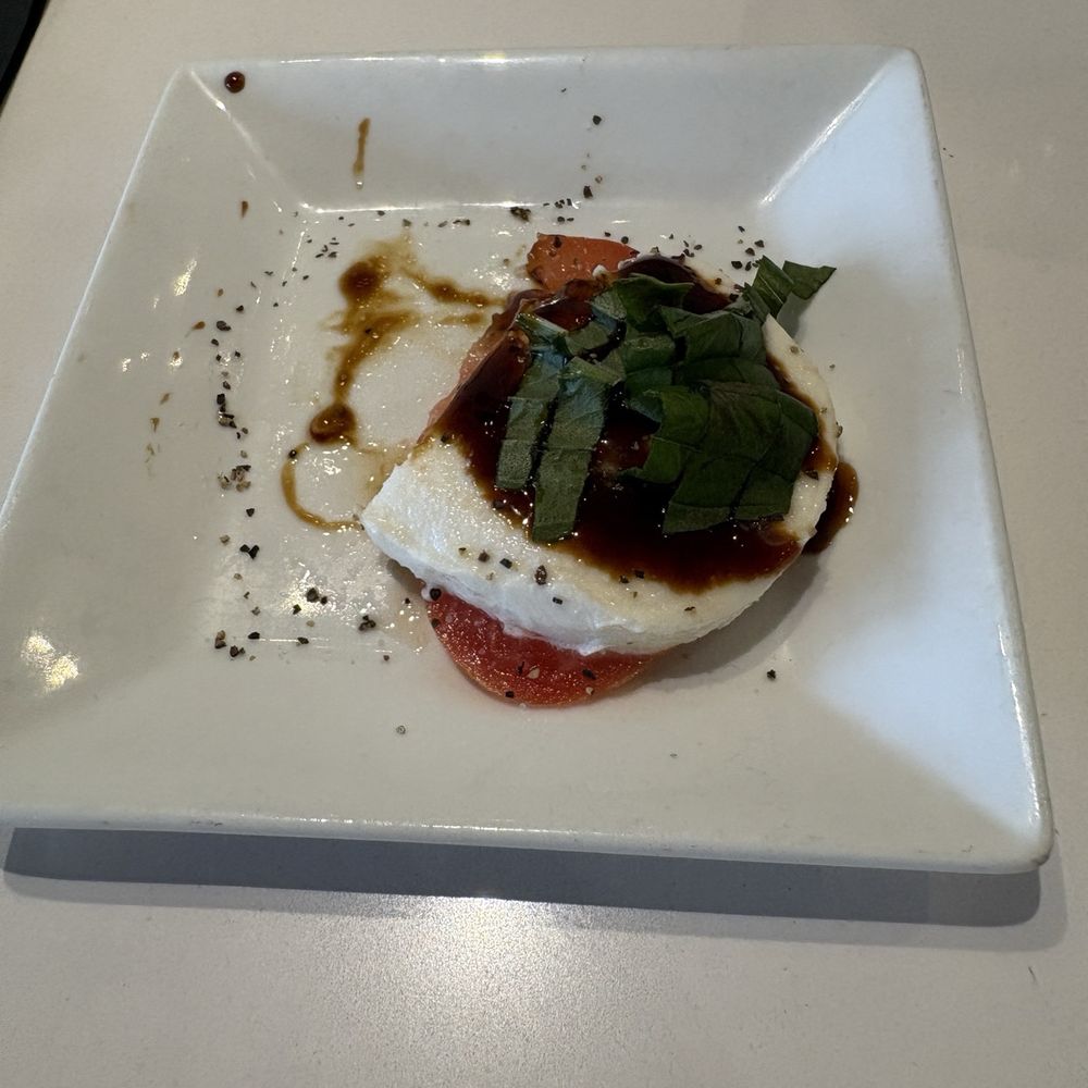 Pita Jungle - Mozzarella Tomato & Basil - Mediterranean Near Me - Tucson, Arizona Pita Jungle - Mozzarella Tomato & Basil - Mediterranean Near Me - Tucson, Arizona