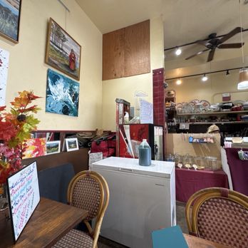 Nina's Cafe - Cafes Near Me - Berkeley, California