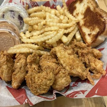 Raising Cane's Chicken Fingers - Fast Food Near Me - Pico Rivera, California