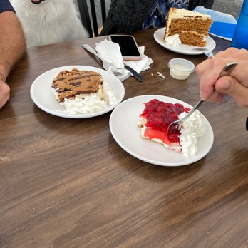Gilbert Street cafe - Excellent homemade cheesecake - Comfort Food Near Me - Danville, Illinois Gilbert Street cafe - Excellent homemade cheesecake - Comfort Food Near Me - Danville, Illinois