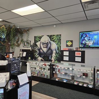 Yeti Greenery - Edibles, concentrates, pre rolls, mural - Cannabis Dispensaries Near Me - Jamestown, New York Yeti Greenery - Edibles, concentrates, pre rolls, mural - Cannabis Dispensaries Near Me - Jamestown, New York