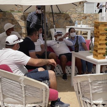 Corazon Beach Club - Discrimination::: - Lounges Near Me - Cabo San Lucas, BCS